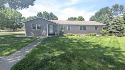 /international/us/110-cottonwood-st-yankton-sd-110108844865/