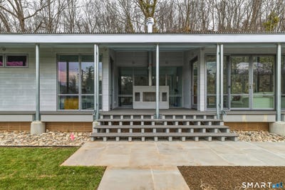 /international/us/169-mill-rock-road-hamden-ct-110110176813/