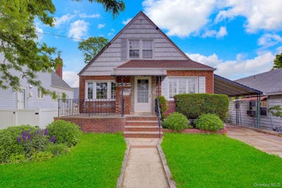 /international/us/33-mckee-street-floral-park-ny-110108362420/