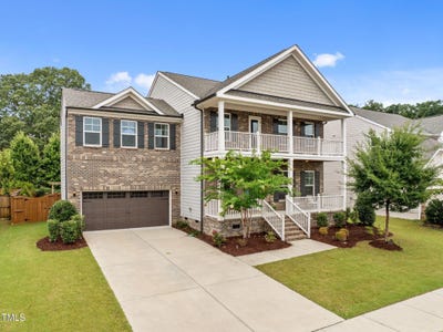 /international/us/233-oakmere-drive-cary-nc-110101118682/
