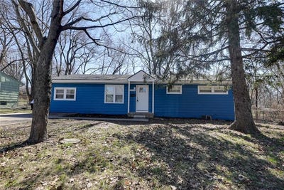 /international/us/11215-e-49th-street-kansas-city-mo-110106269421/