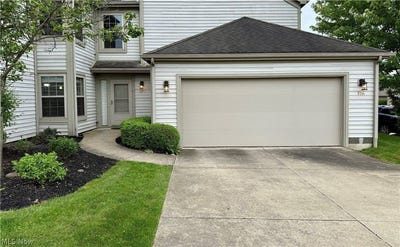 /international/us/156-spinnaker-drive-columbiana-oh-110108218195/