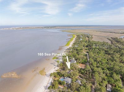 /international/us/165-sea-pines-drive-saint-helena-island-sc-110108283181/