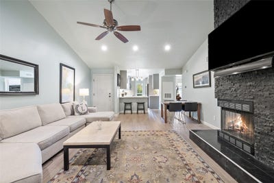 /international/us/2450-wickersham-ln-austin-tx-110109508050/