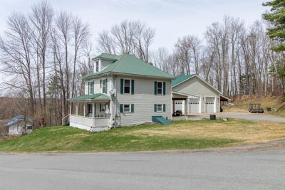 /international/us/77-water-street-orleans-vt-110107684381/