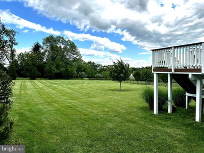 /international/us/36747-pond-side-lane-purcellville-va-110100155734/