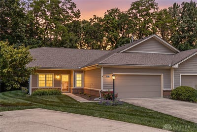 /international/us/3366-darbyshire-drive-beavercreek-oh-110108388950/