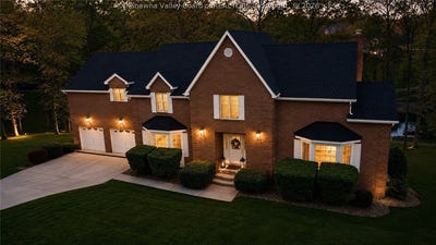 /international/us/738-pinecrest-drive-huntington-wv-110107310828/