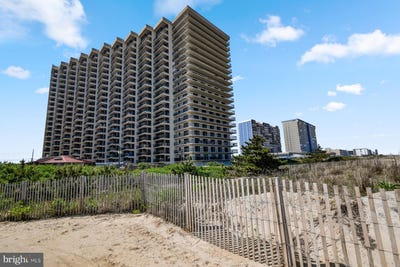 /international/us/11500-coastal-highway-ocean-city-md-110108393420/
