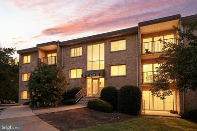 /international/us/12701-lotte-drive-woodbridge-va-110101199891/