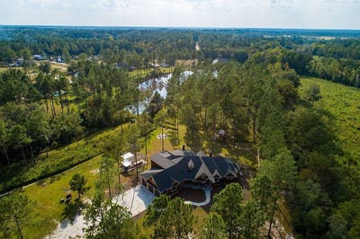 /international/us/117-sandy-creek-lane-thomasville-ga-110108189841/