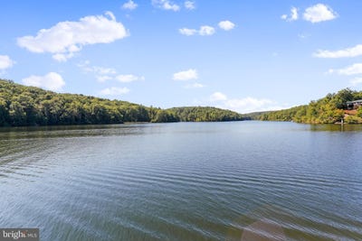 /international/us/forest-drive-lot-25-cross-junction-va-110104484741/