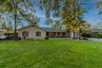 /international/us/18798-farallon-road-madera-ca-110105937670/