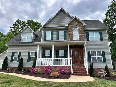 /international/us/8520-springbirch-terrace-stokesdale-nc-110100454058/