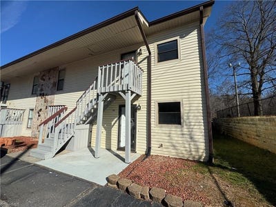 /international/us/514-brookside-court-kernersville-nc-110107319879/