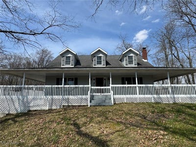 /international/us/3009-se-pebble-road-se-carrollton-oh-110098881602/