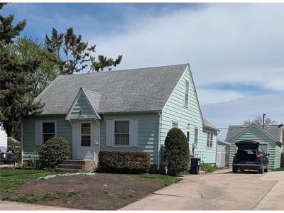 /international/us/1706-2nd-street-ne-austin-mn-110107746365/