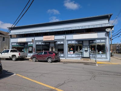 /international/us/17-crafton-street-wellsboro-pa-110106768790/
