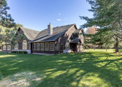/international/us/7310-deerwood-rd-minocqua-wi-110108124104/