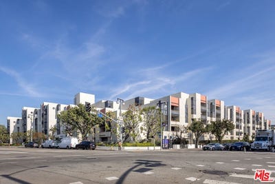/international/us/222-s-central-ave-los-angeles-ca-110109011866/