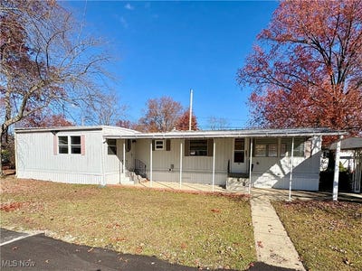 /international/us/20-van-ess-drive-olmsted-falls-oh-110103626640/