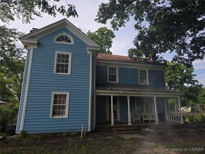 /international/us/10740-woods-cross-road-gloucester-county-va-110100095974/