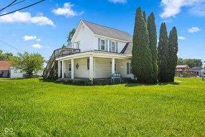 /international/us/589-e-main-street-whiteland-in-110119343830/