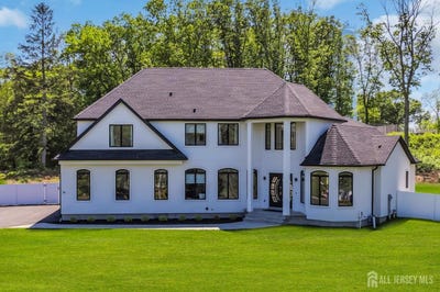 /international/us/36-school-road-e-marlboro-nj-110100352675/
