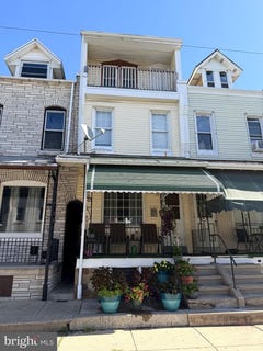 /international/us/1141-mulberry-street-reading-pa-110120453159/