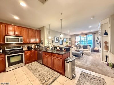 /international/us/6209-brookhaven-ct-riverdale-boro-nj-110108474551/