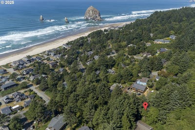 /international/us/415-chilkoot-tr-cannon-beach-or-110099672440/