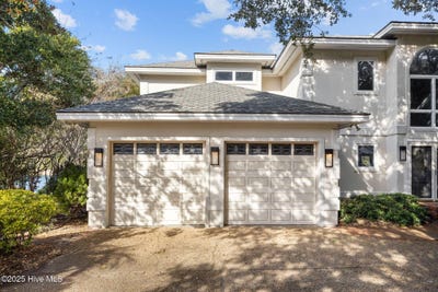 /international/us/518-egret-lake-drive-pine-knoll-shores-nc-110103485442/