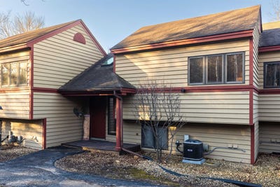 /international/us/42-spring-creek-lane-galena-il-110106344354/