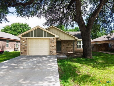 /international/us/908-e-avenue-b-lampasas-tx-110108070934/