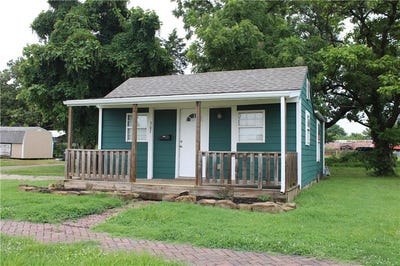 /international/us/307-e-6th-street-pittsburg-ks-110101000640/