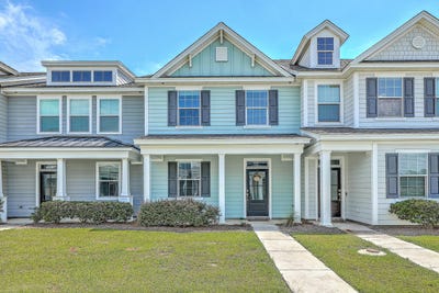 /international/us/602-ravensridge-lane-moncks-corner-sc-110104600769/