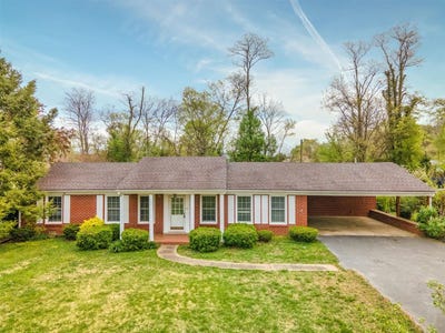 /international/us/615-crittenden-drive-russellville-ky-110098910650/