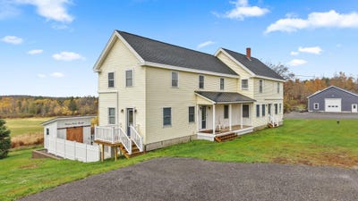 /international/us/302-canaan-road-hampden-me-110108119016/