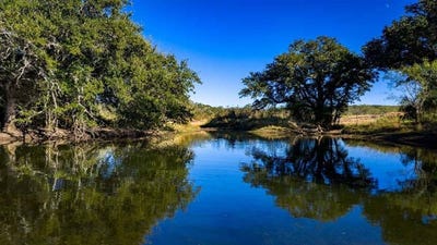 /international/us/7499-n-us-hwy-87-mason-tx-110102825967/