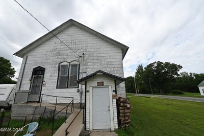/international/us/501-mill-street-golden-city-mo-110108826553/