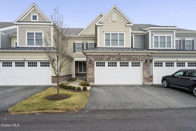 /international/us/22-cambridge-way-latham-ny-110106622653/