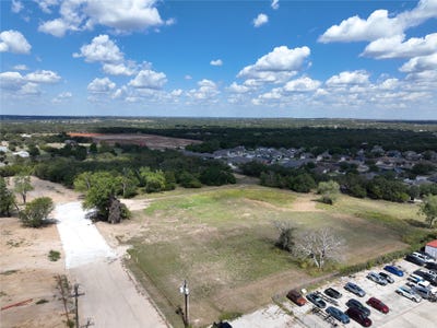 /international/us/112-a-industrial-street-weatherford-tx-110102662757/