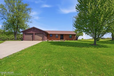 /international/us/16439-county-road-144-kenton-oh-110105477705/