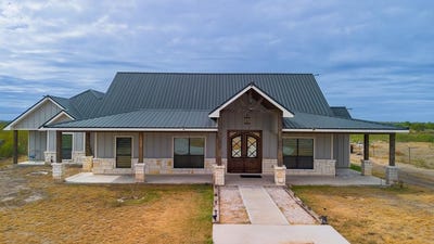/international/us/2594-fm-2030-eagle-pass-tx-110103979499/