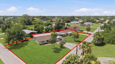 /international/us/200-orduna-drive-north-port-fl-110109447418/