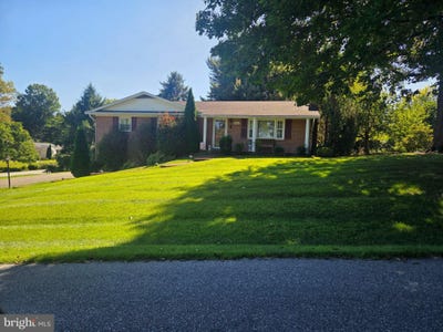 /international/us/117-greenwood-drive-hagerstown-md-110119990173/