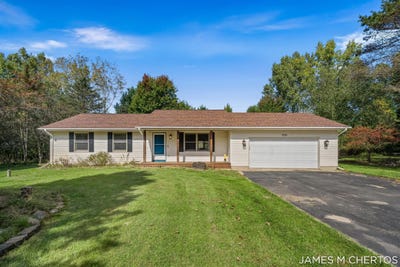 /international/us/8283-deer-valley-drive-se-alto-mi-110120063687/