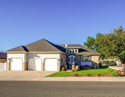 /international/us/650-ironwood-street-green-river-wy-110106465141/