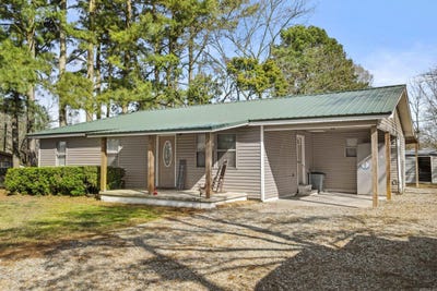 /international/us/1105-woodruff-street-augusta-ar-110106616403/