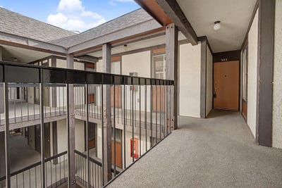 /international/us/3156-lakeside-drive-grand-junction-co-110104964635/